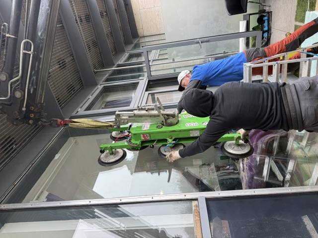 About Ascot Glazing